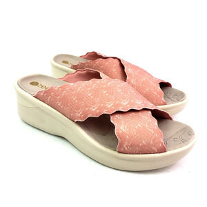 Bzees Sahara Womens Size 6.5 Rogue Slip On Casual Wedge Slide Sandals H5552F1650